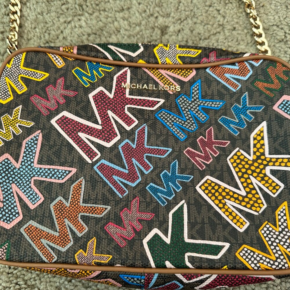 Michael Kors Jet Set Crossbody - Multi-Color Logo Print Pre-Loved - Picture 2 of 4